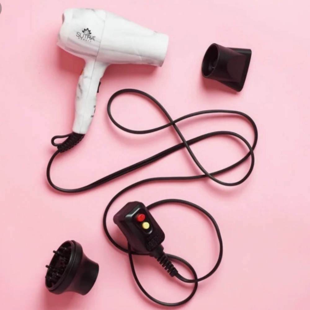 Travel Size Sutra Blow Dryer